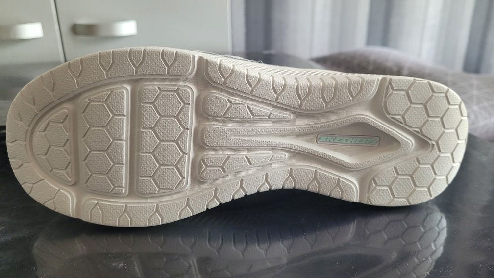 Кроссовки Skechers женские 41р 27.5см.