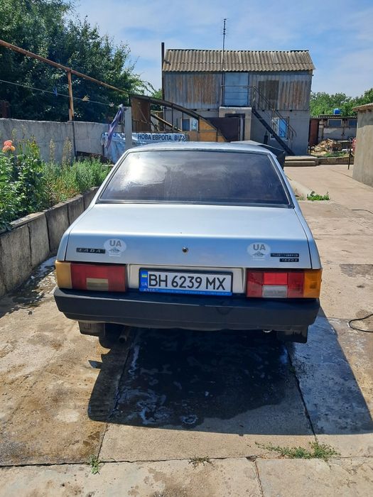Продам своє авто '99