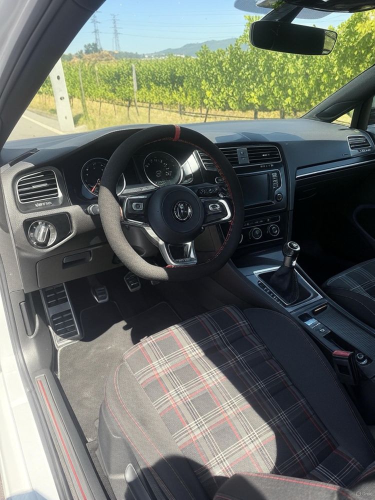 Volkswagen Golf GTI Stage 2 4XX