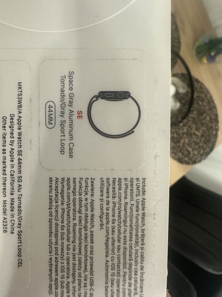 Apple watch SE 44mm sellular