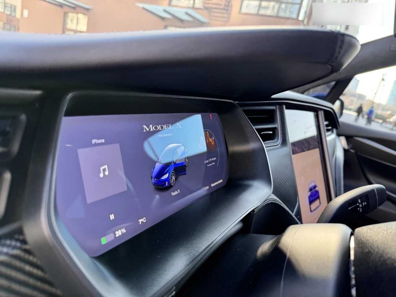 Tesla Model X 2020