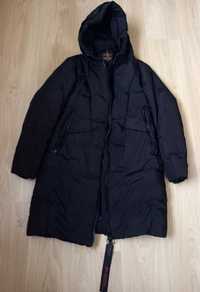 Куртка на зиму в чорному кольорі