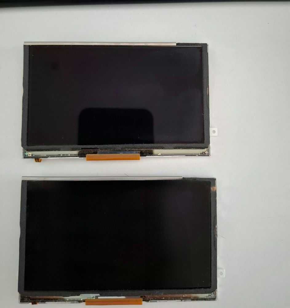 2 Ecrãs LCD PSP Sharp LQ043T3LX03