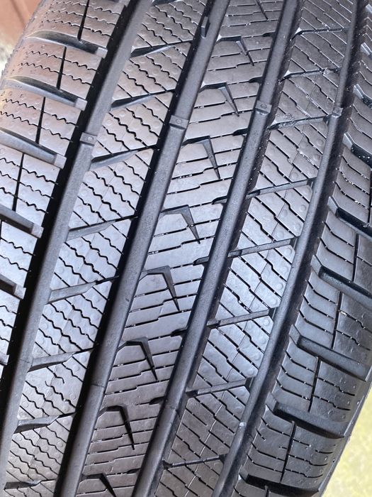 Opona 215/55r18 Vredestein Quatrac Pro +