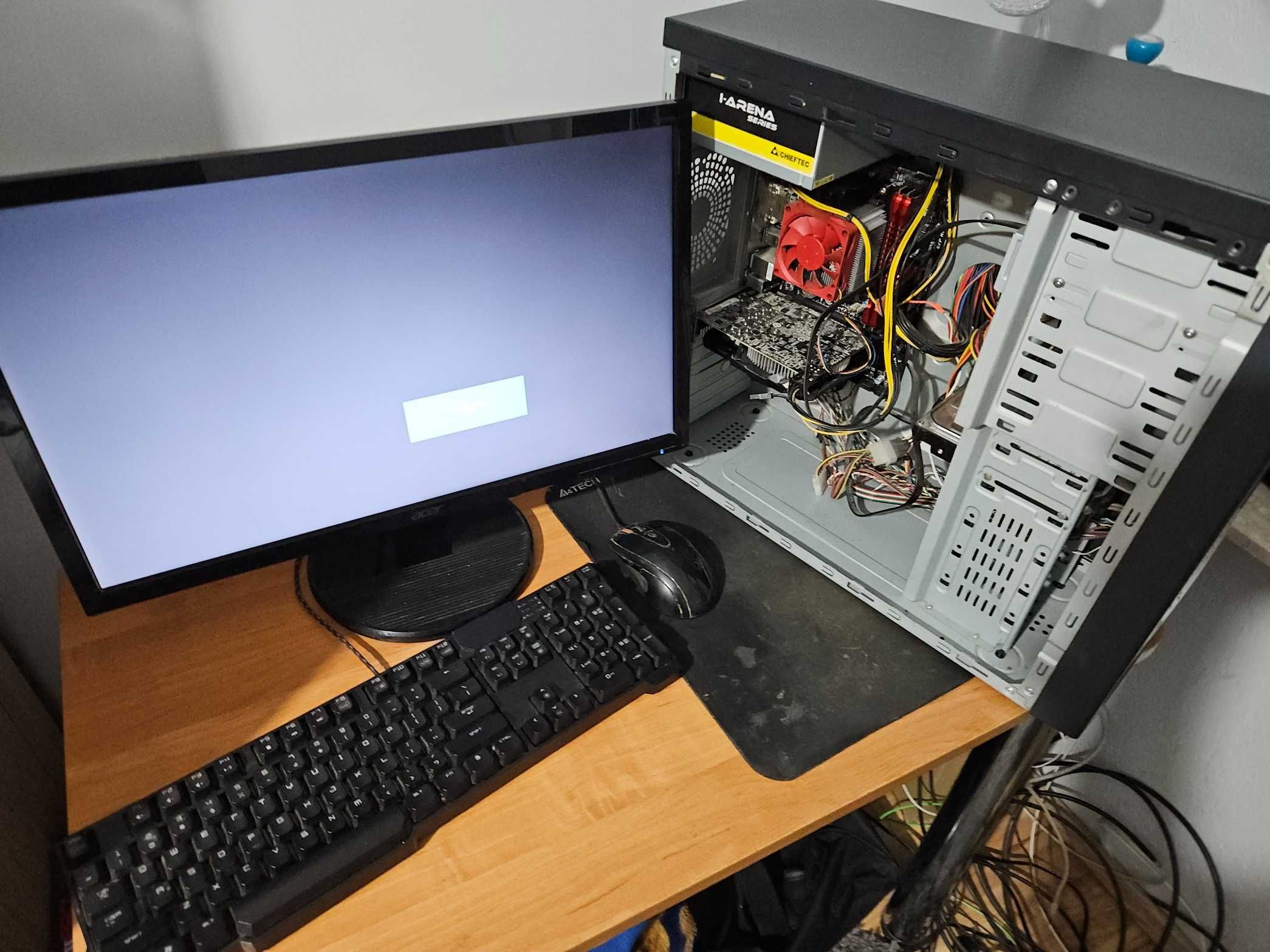Komputer stacjonarny AMD Athlon X4 / 8 GB RAM DDR3 / R7 360 / Monitor