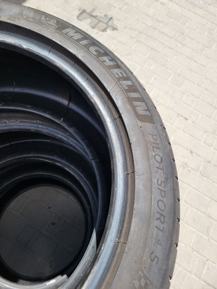 275/40R19 Склад Michalin pilot sport 4s