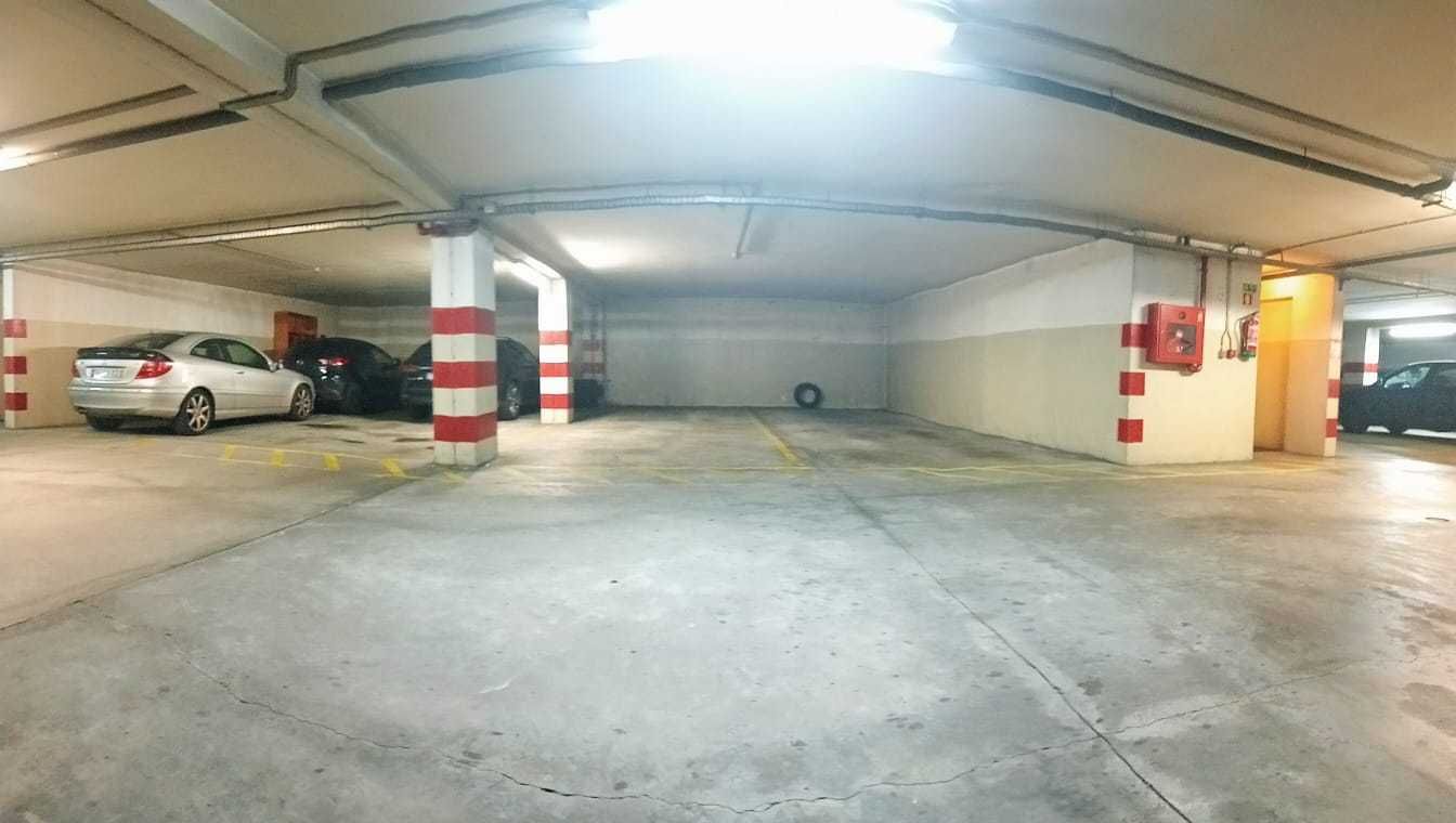 Alugo Lugar de Garagem | Pólo Universitário | Porto