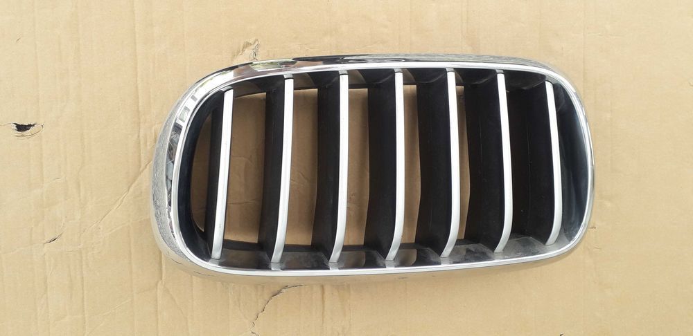 Bmw x5 f15 atrapka grill atrapa nerka lewa