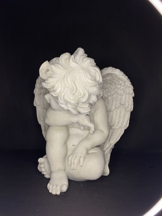 Anioł ze sztucznego twarzywa 30*24*30cm