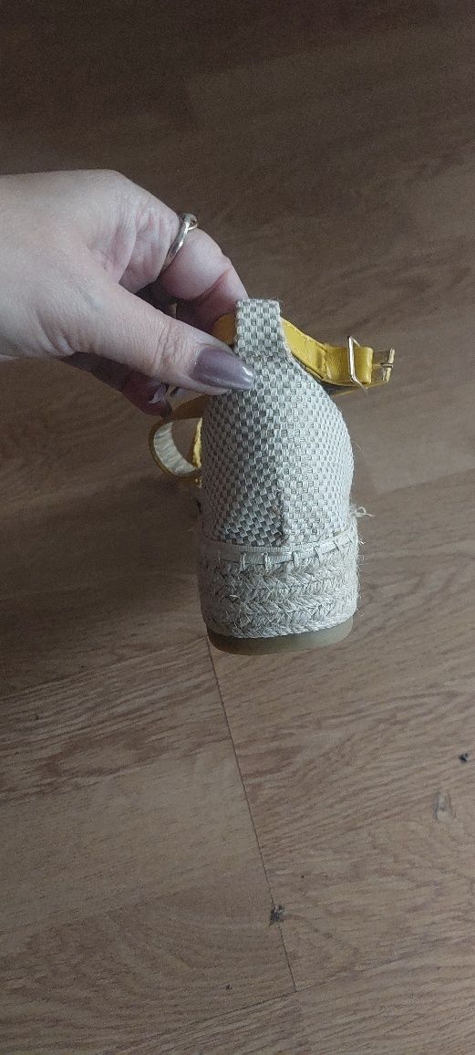 Espadryle żółte  damskie