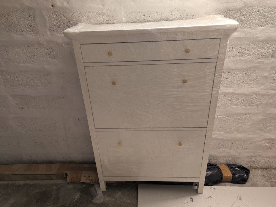 Sapateira Hemnes IKEA