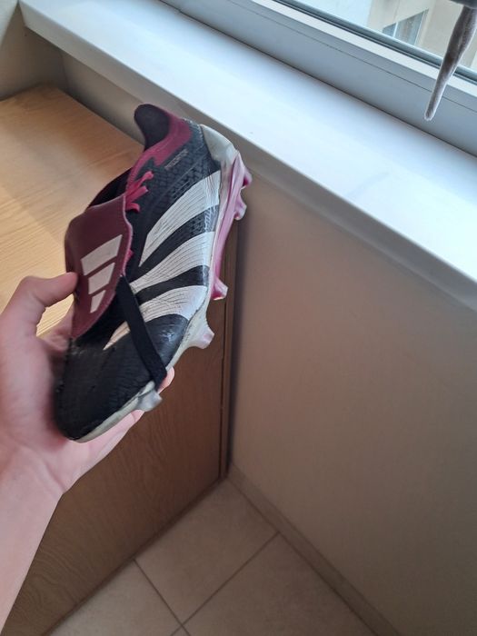 Бутси ADIDAS PREDATOR 24 в 40 розмірі