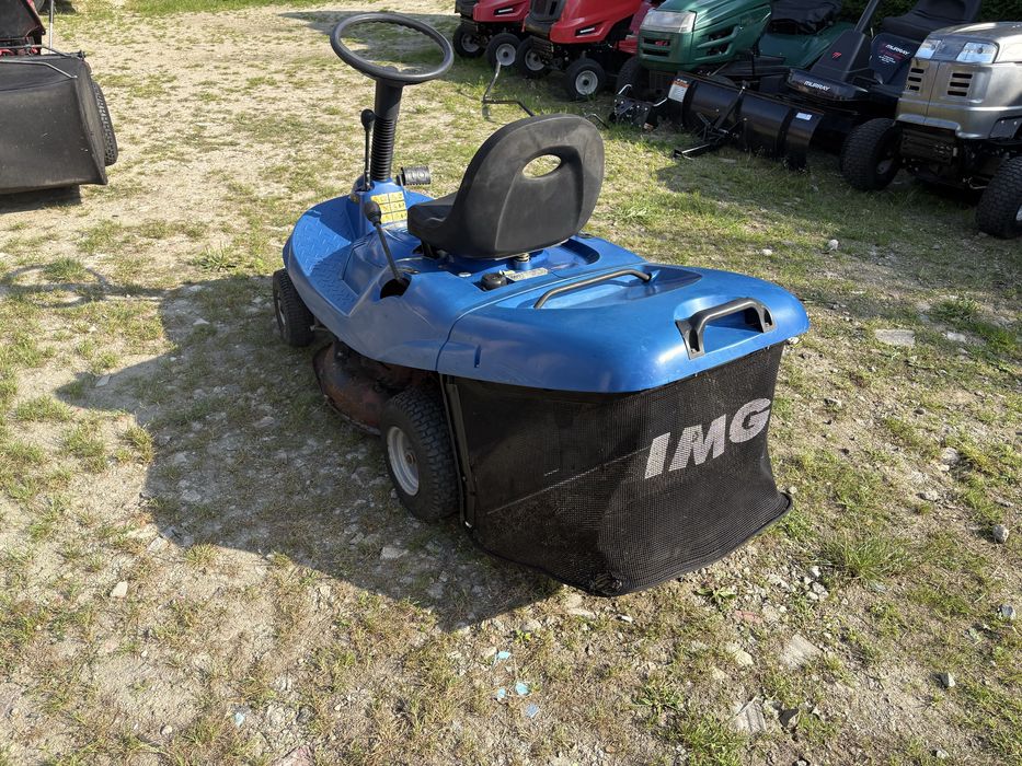 Traktorek z koszem Iseki silnik B&S 6,5 hp.