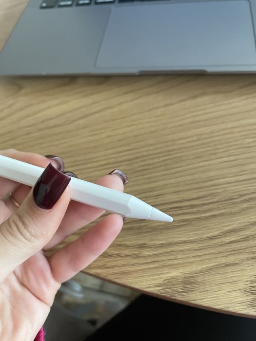 Стилус для планшету ( ios/android)