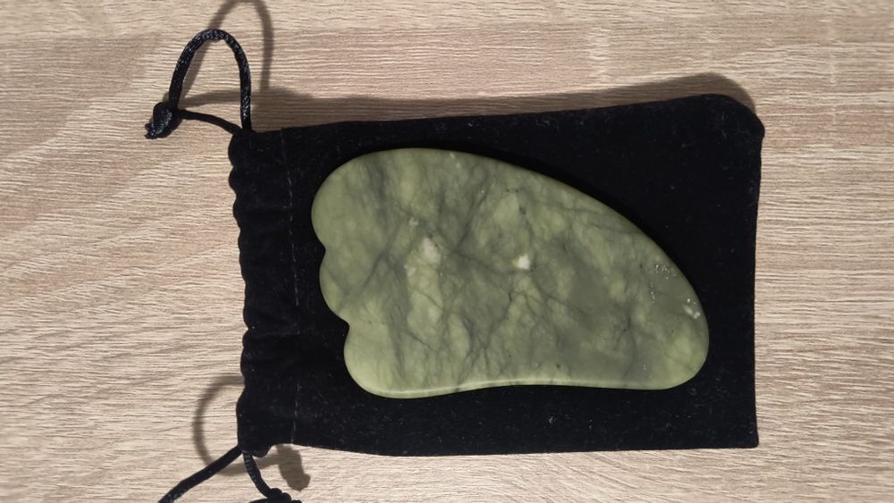 Kamień gua sha - jadeit