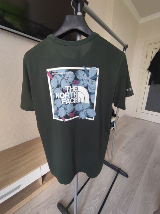 Чоловіча футболка The North Fase, розмір L
