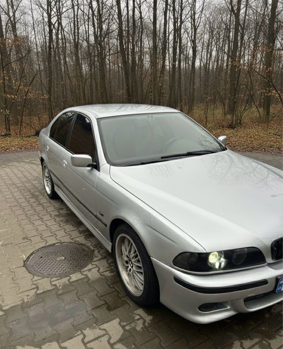 В продаже бмв 5 серии