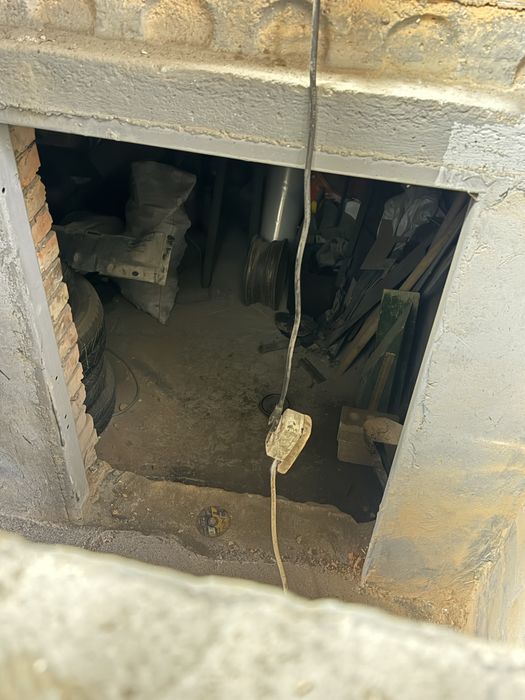 Гараж 6 на 6 метрів Високий під Бус Підвал на весь гараж Яма охорона