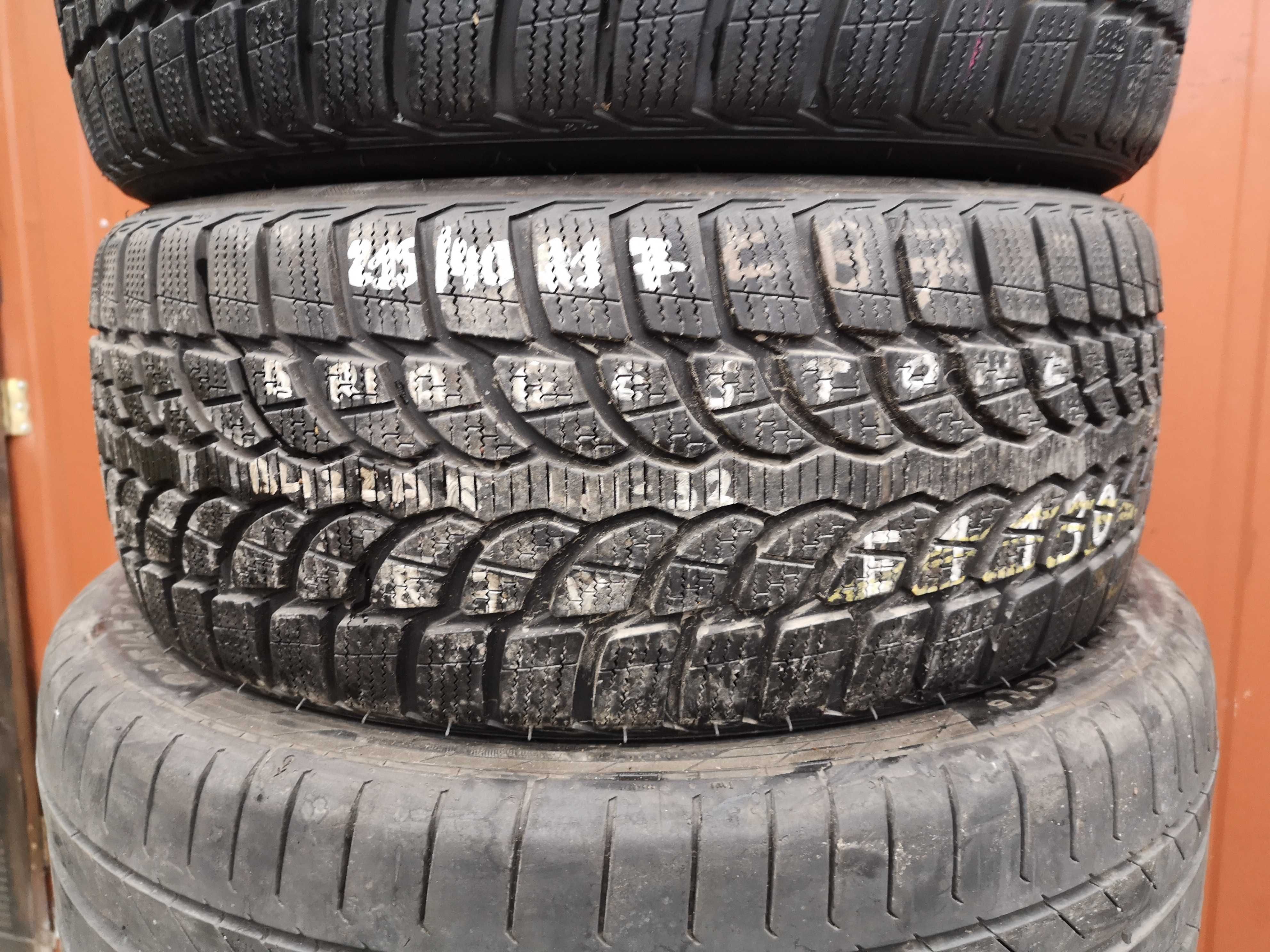 215/40 R17 87V - Bridgestone Blizzak LM-32 (2 sztuki)