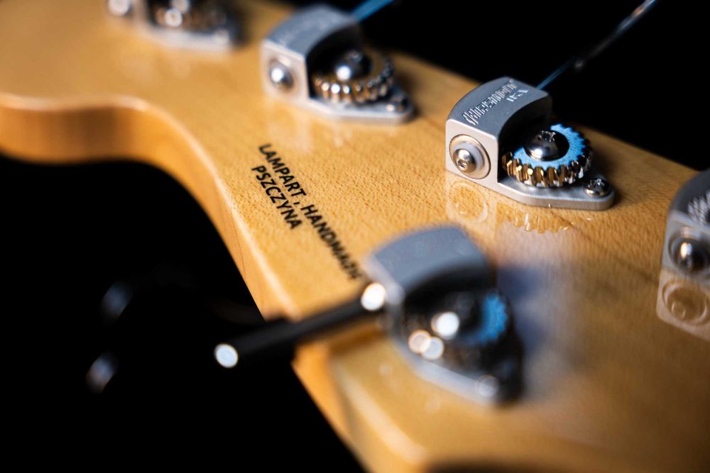 Lampart Custom Jazz Bass V Natural ASH