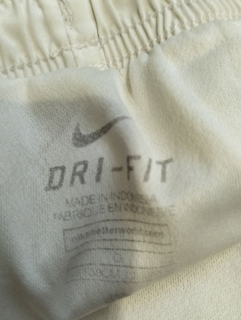 Шорты Nike, спортивні