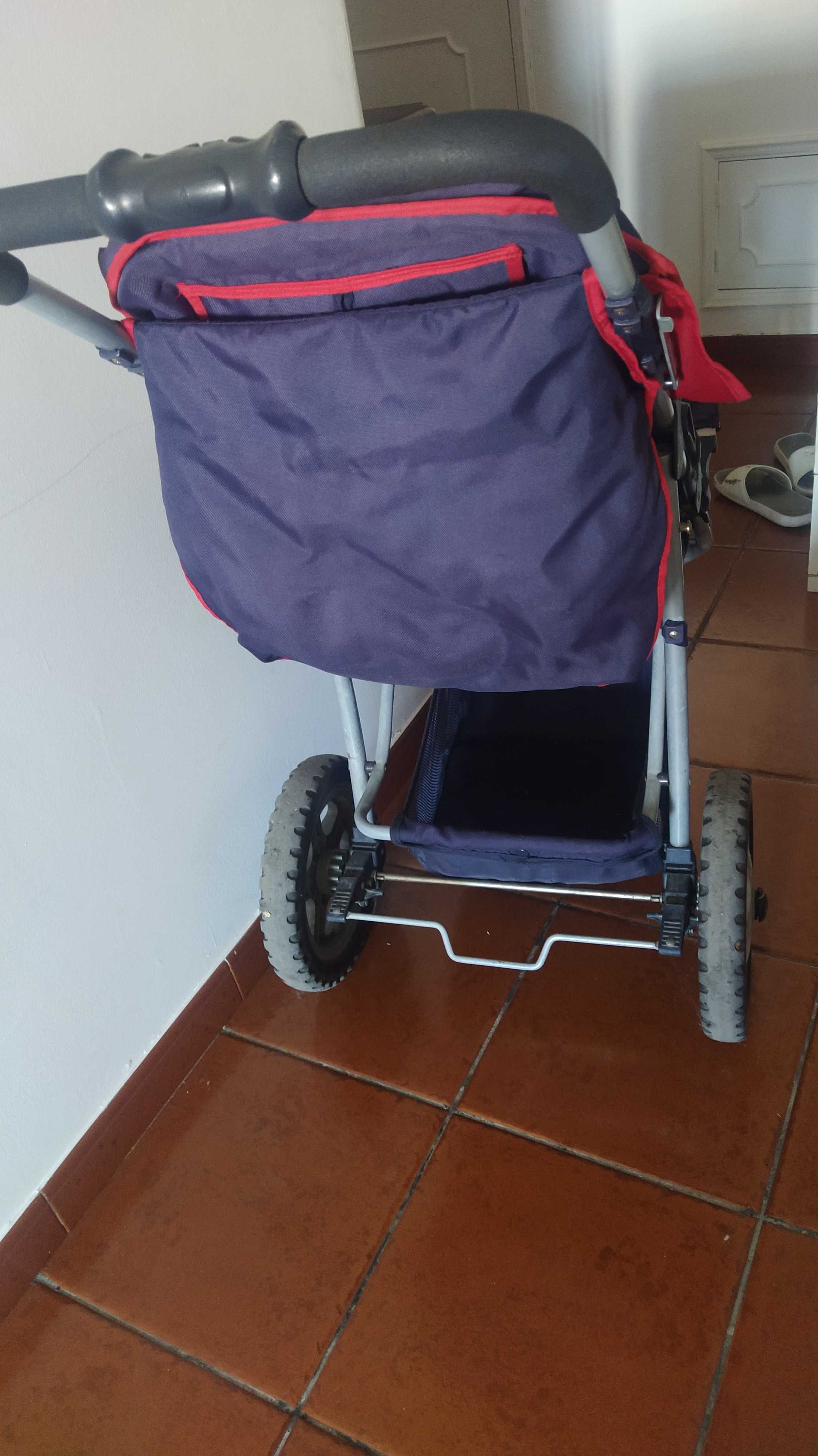Carrinho de bebê