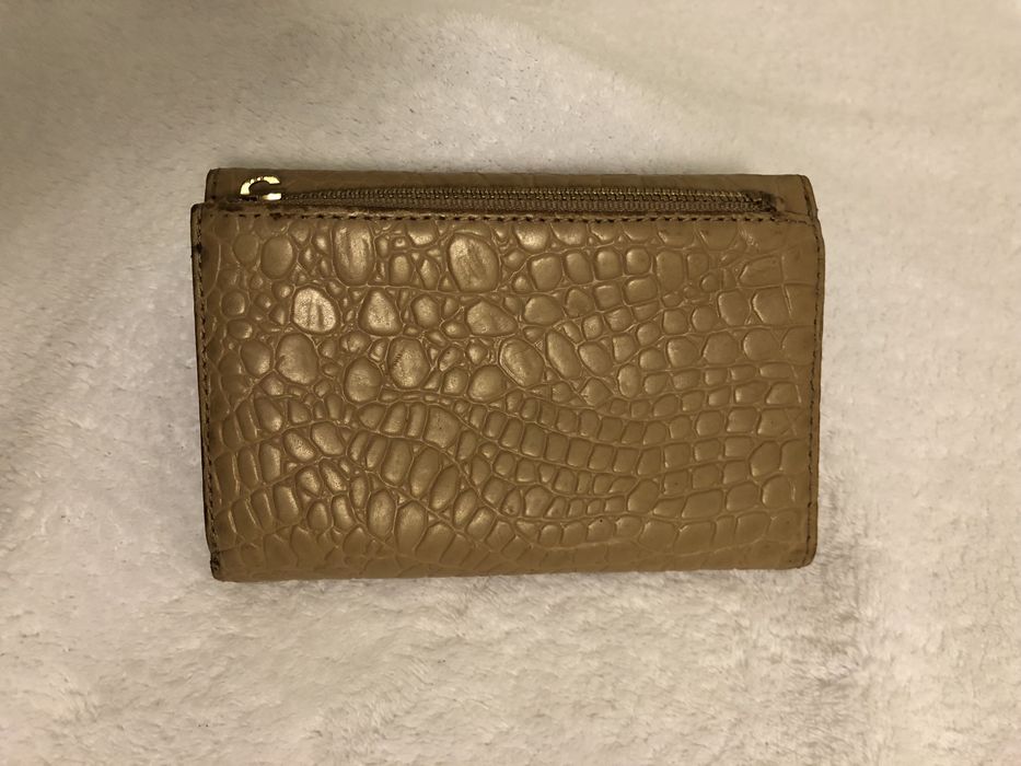 Carteira pele de crocodilo DKNY