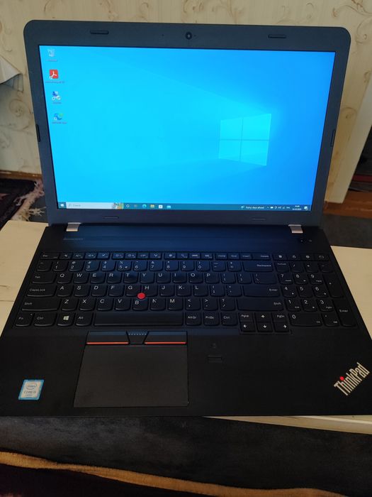 Lenovo ThinkPad E560/ i5-6200U/ 4gb/ SSD 256 gb