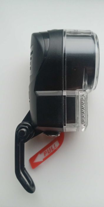 Велофонарь/фара. Велосипедная фара светодиодная