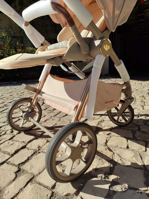 carrinho de bebê TRIO novo