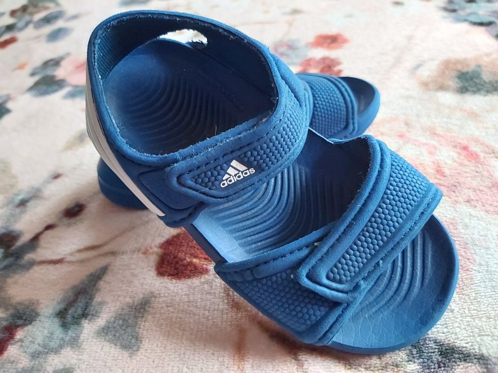 Adidas, jak NOWE