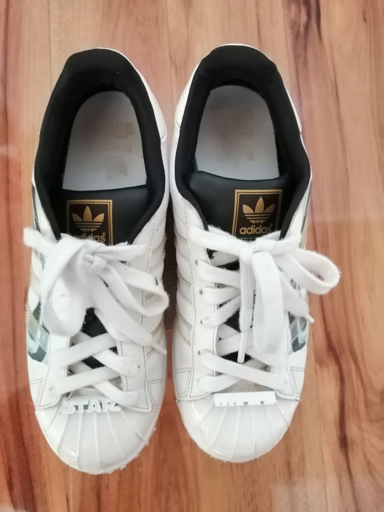 Białe buty sportowe adidas Superstar Star Wars, roz36i 2/3