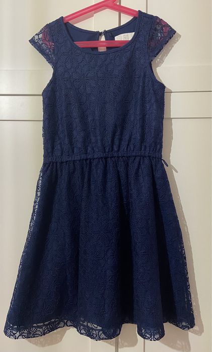 Sukienka granatowa rozm. 140 cm