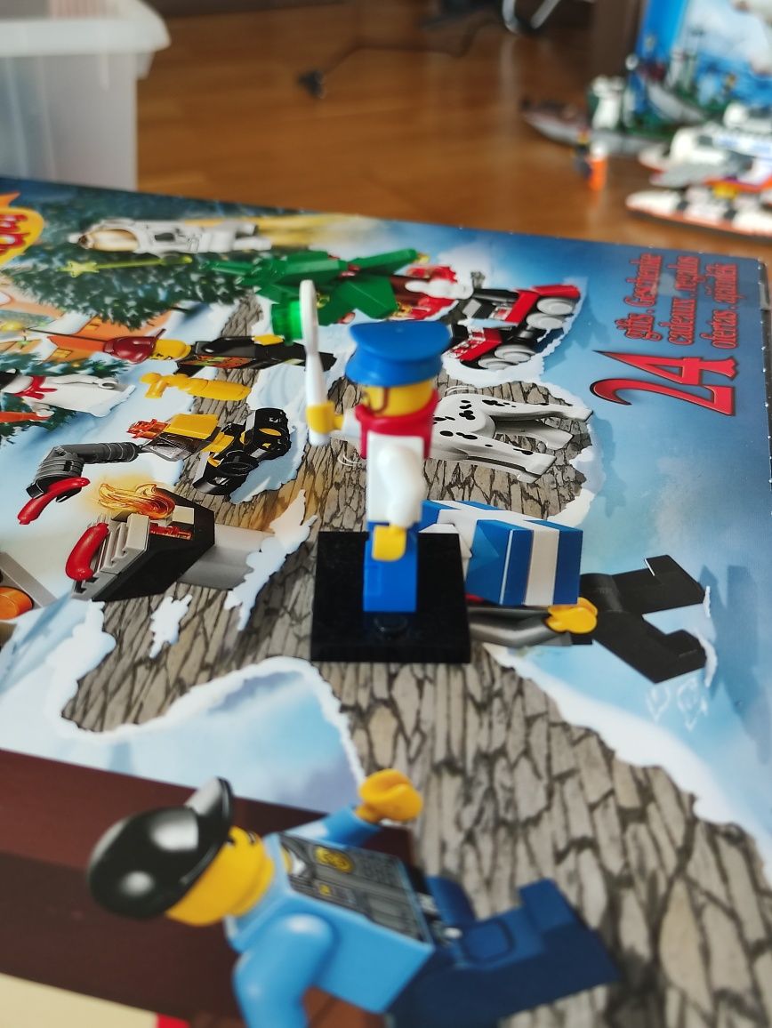Lego minifigures 3 sztuki