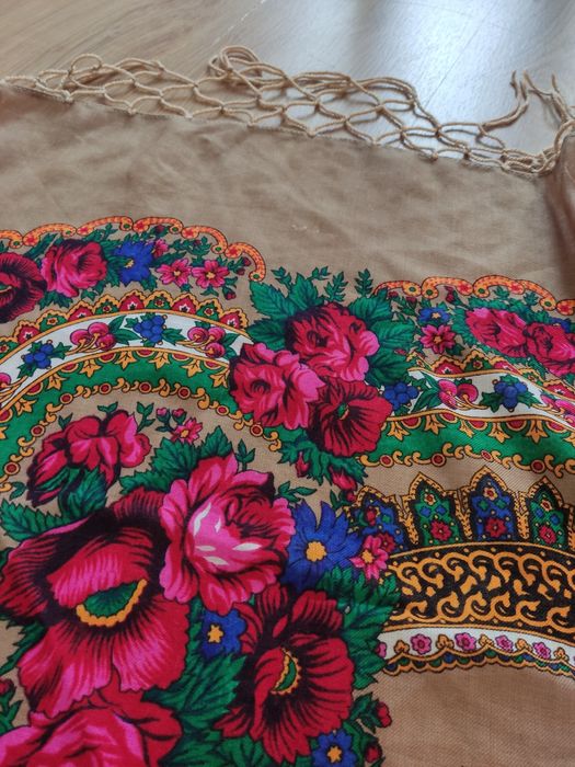 Chusta góralska vintage retro PRL lata 80te 120/120 wełna na ramiona