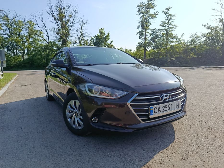 Hyundai Elantra 2018