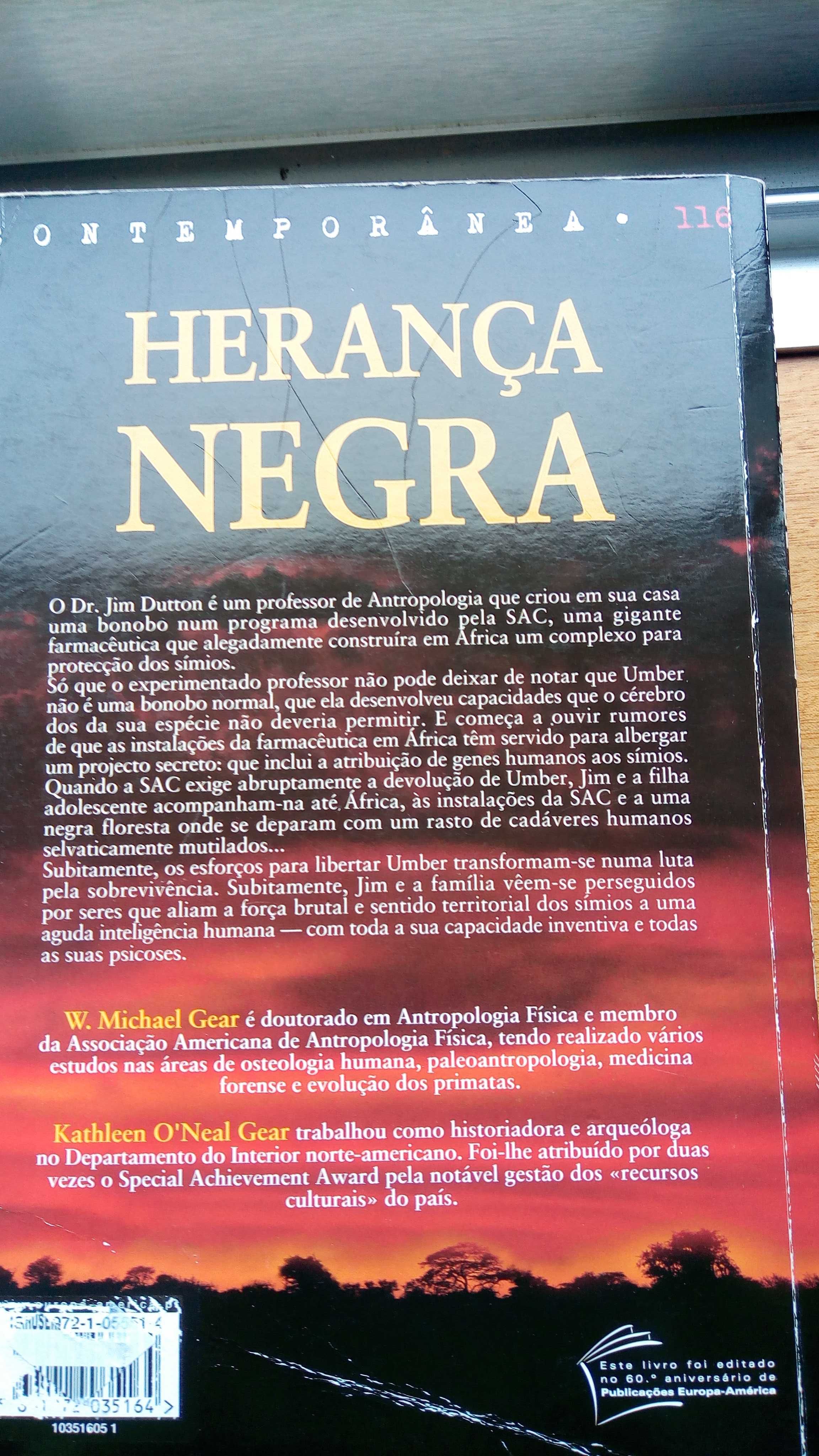 Livro Herança Negra de W. Michael Gear