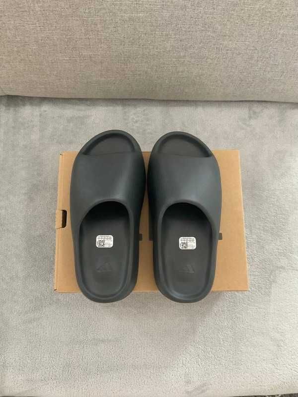 Adidas YeezySlide_Black Nowe Klapki 44