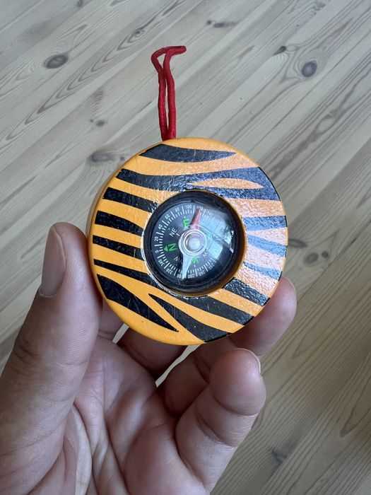 Drewniany kompas safari GOKI zabawka dla dziecka 6 lat