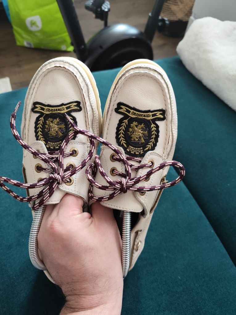 Mokasyny damskie Tommy Hilfiger 42 /26.5 kremowe
