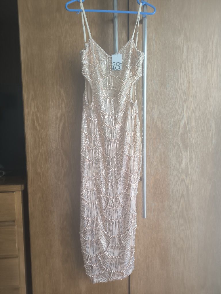 Vestido beje novo