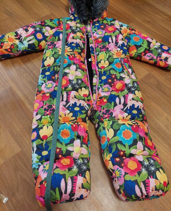 Зимовий комбинезон для дівчинки