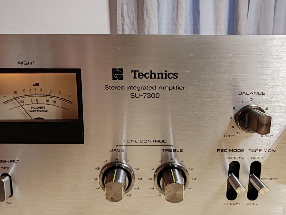 Amplificador technics su 7300