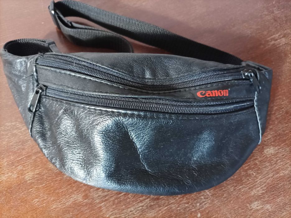 Сумка-бананка, нат.шкіра, чорна Canon