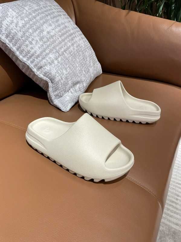 nowy adidas YeezySlide Biały Moda rozmiar.45