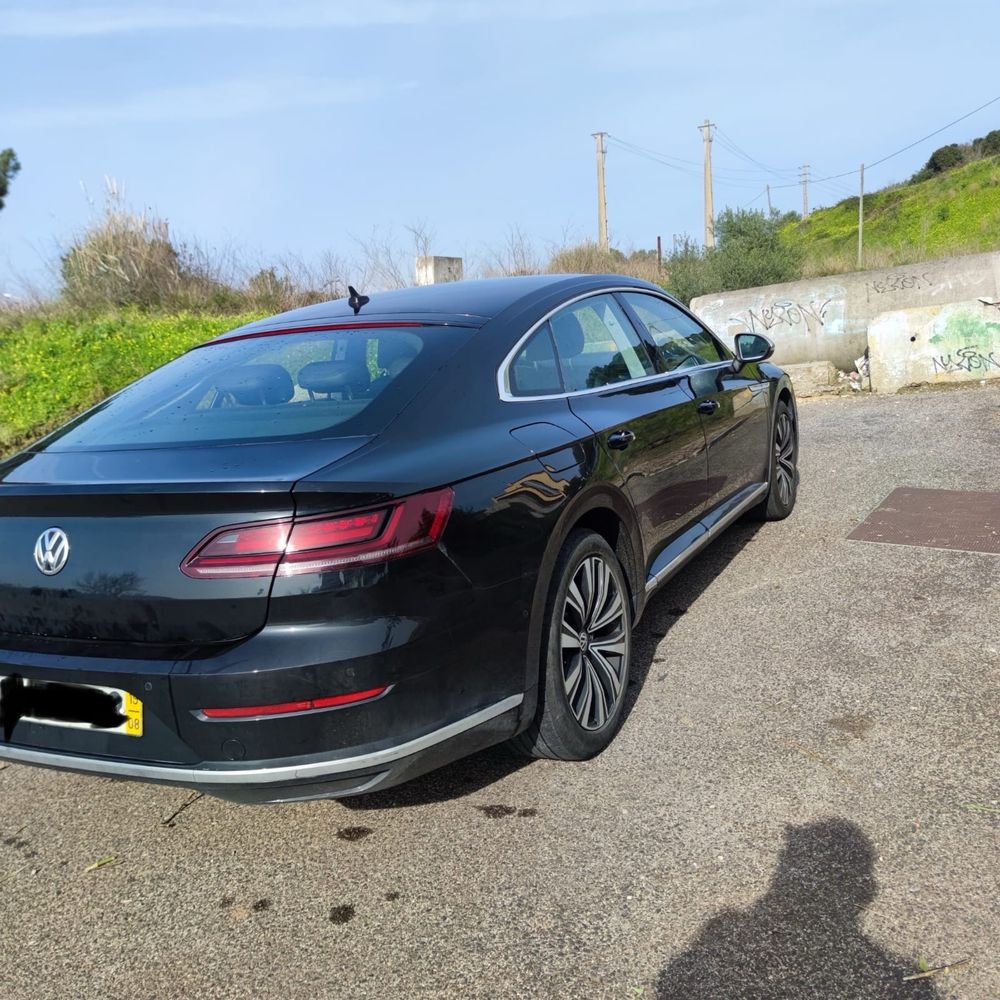 Vendo VW Arteon preto