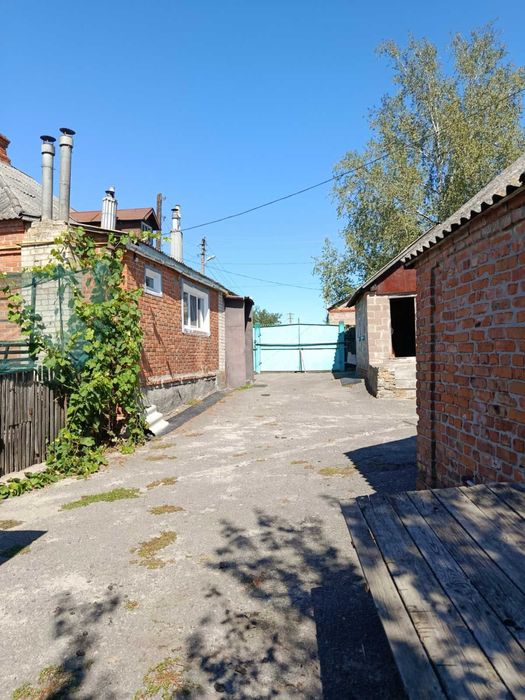 Продам будинок у мальовничому селі Гути ,Богодухівський район