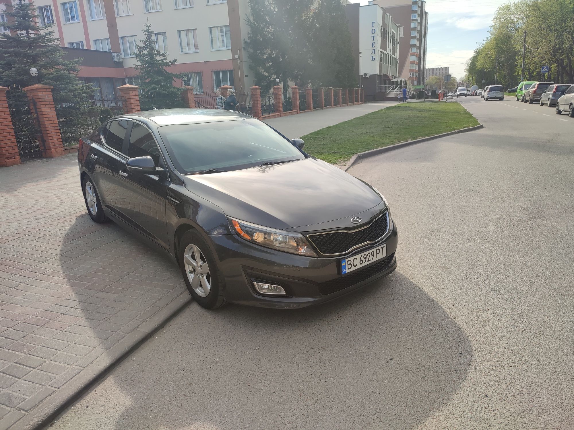 Продам KIA Optima 2015