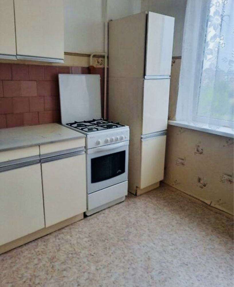 *Продам 3 кімнатну квартиру по пр. Мира