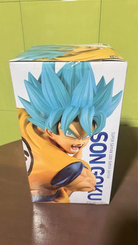 Figura Dragon Ball - Goku SSJ Blue Kamehame